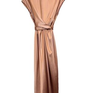 Chic Satin Midi Dress in Luxurious Rose Gold